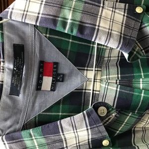 S/S Tommy Hilfiger plaid shirt like new
